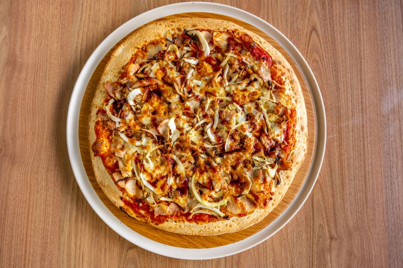 Buffalo Ranch pizza for group events